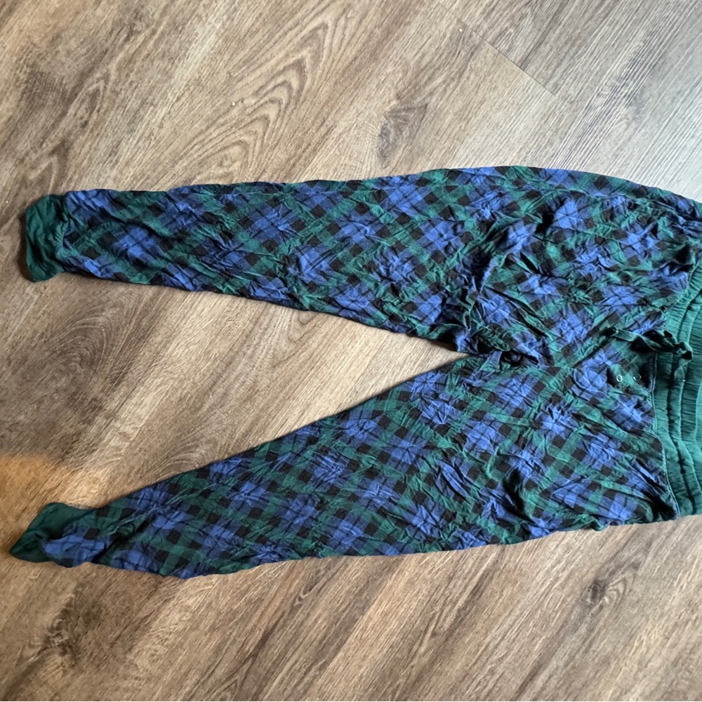 Little Sleepies emerald plaid Christmas  Pajama Pants women’s M